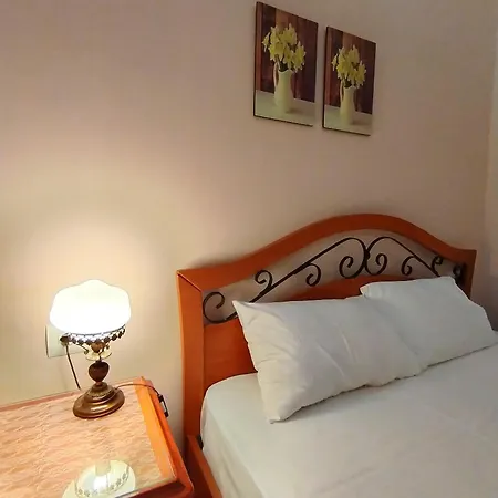 Sandra 아파트 Sarandë